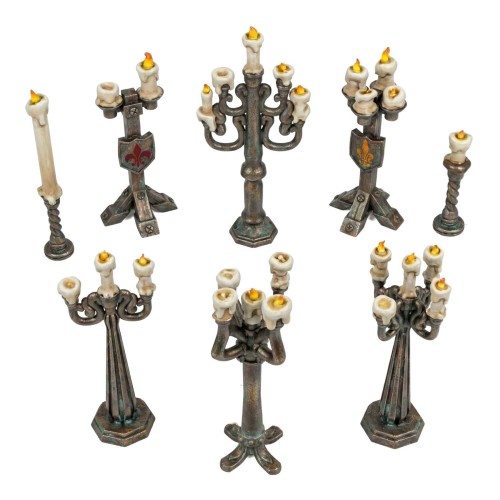 Przejdź do produktu Standing Candle Holders 1:48